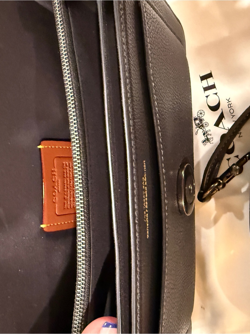 Coach Tabby Black Pebbled Leather Shoulder Bag with Signature C Buckle nwot - Picture 4 of 5